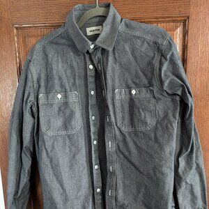 Taylor Stitch The California in Charcoal Everyday Chambray - Large (42) - VGC